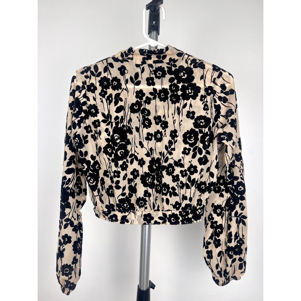 Boohoo Womens Black Velvet Floral Burnout Mock Neck Crop Top Tan Beige US 6